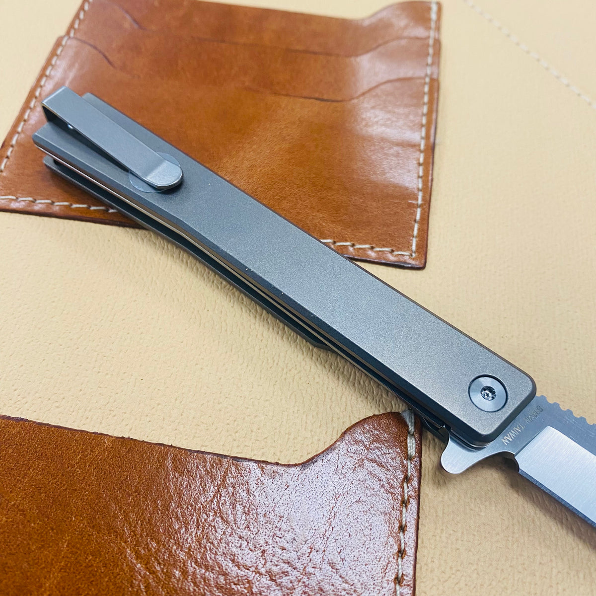 Ocaso 9HTS Solstice HARPOON Titanium, Satin, 3.5" CPM-S35VN Flipper Folding Knife