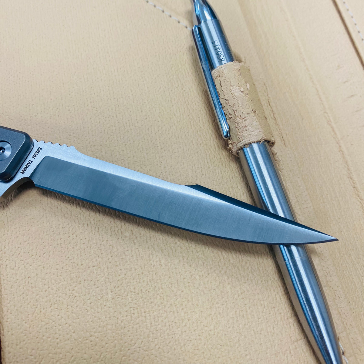 Ocaso 9HTS Solstice HARPOON Titanium, Satin, 3.5" CPM-S35VN Flipper Folding Knife