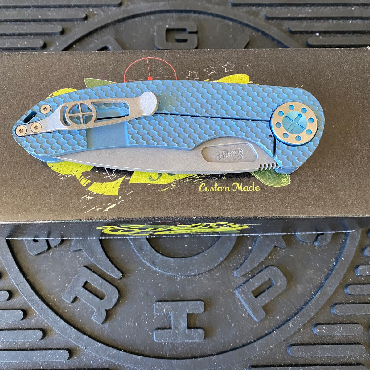 Curtiss Custom F3 Large 3.75" Spanto, Non-Flipper, Titanium Blue Blasted Dragon Scales Handles, Blue Polished Hardware, Magnacut Knife
