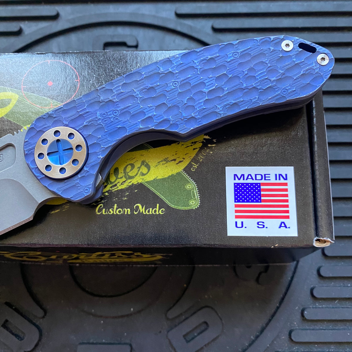 Curtiss Custom F3 Medium SLIM 3.25" Spanto NON-Flipper, FJ-Mill Blue ANO, Blasted Magnacut Folding Knife