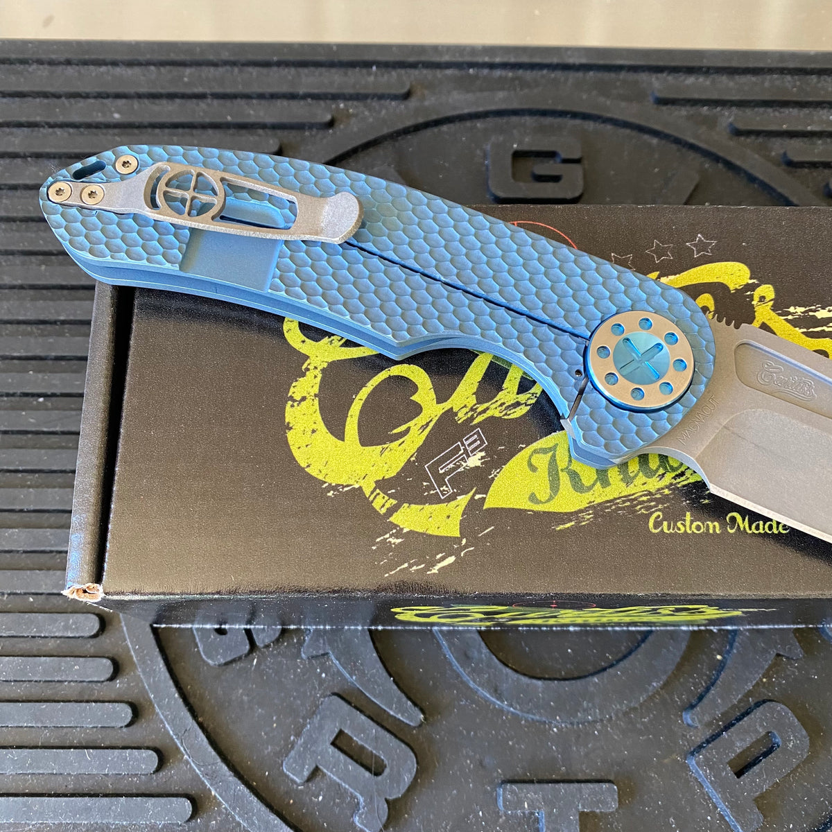 Curtiss Custom F3 Large 3.75" Spanto, Non-Flipper, Titanium Blue Blasted Dragon Scales Handles, Blue Polished Hardware, Magnacut Knife