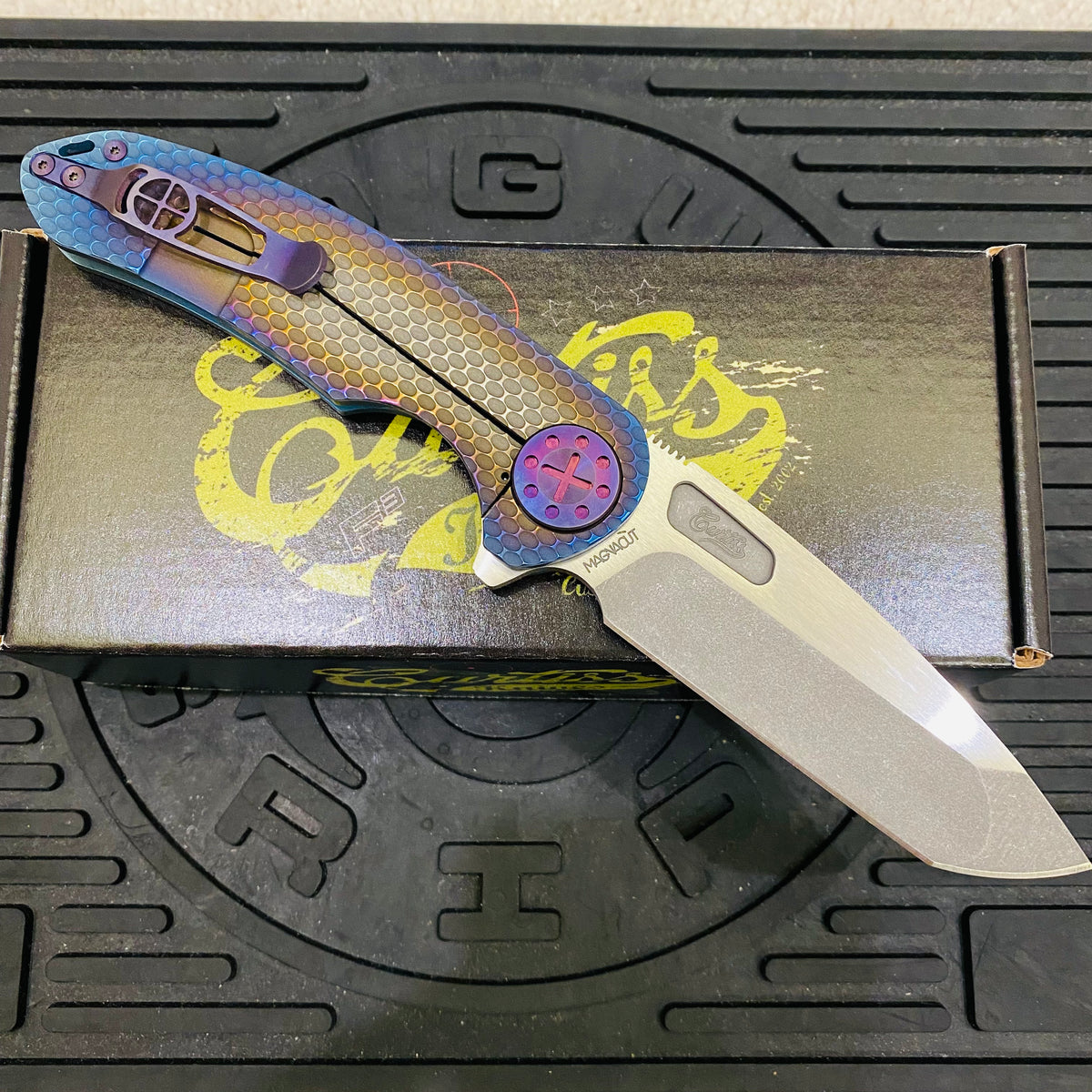 Curtiss Custom F3 Large 3.75" Spanto, Flipper, Titanium Ombre SPM-Mill Handles, Purple Hardware, Magnacut Knife