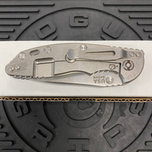 Load image into Gallery viewer, Rick Hinderer XM-18 3.5&quot; Slicer S45VN, Non-Flipper, Tri-Way, Stonewash, Black G10 Knife
