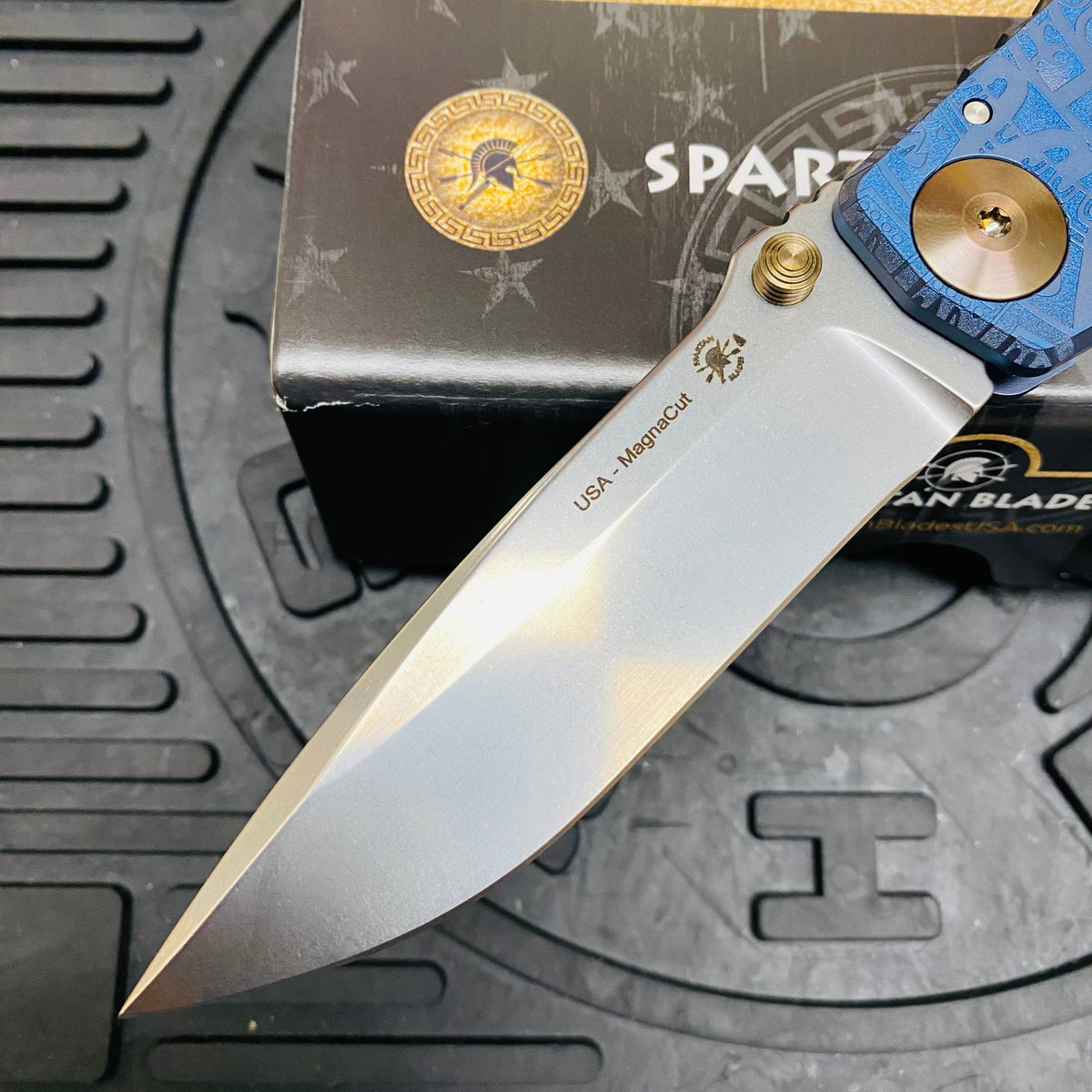 Spartan Blades Harsey Folder - BLUE Mayan with Blue Stones, Magnacut Blade, Bronze ANO Hardware Knife