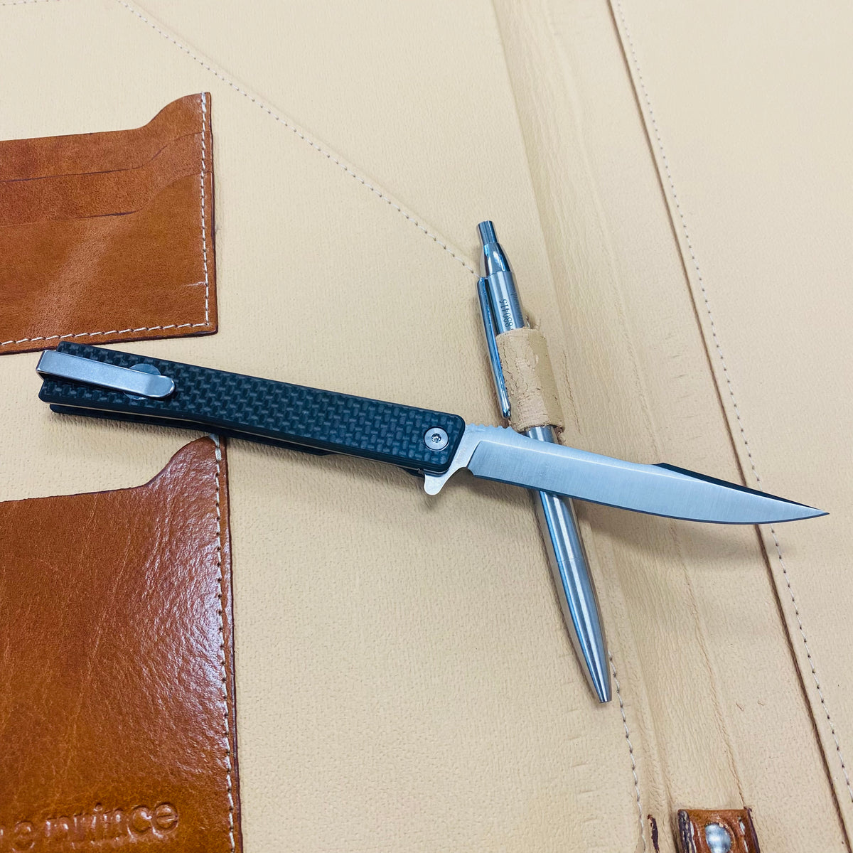 Ocaso 9HFS Solstice HARPOON Titanium, Carbon Fiber, Satin 3.5" CPM-S35VN Flipper Folding Knife