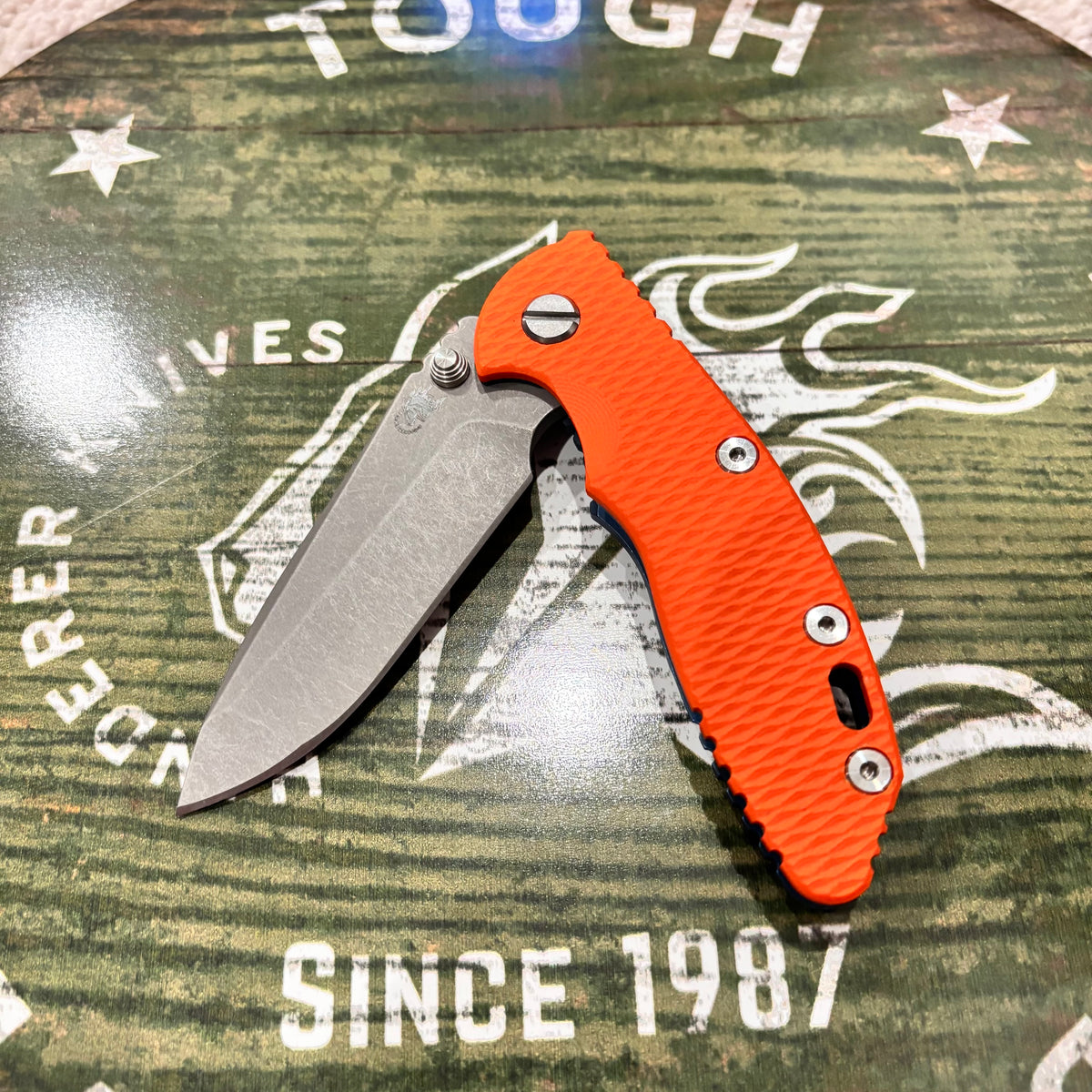 Rick Hinderer XM-18 3.25" Spanto, Magnacut Blade, Orange G10, Battle Blue Knife