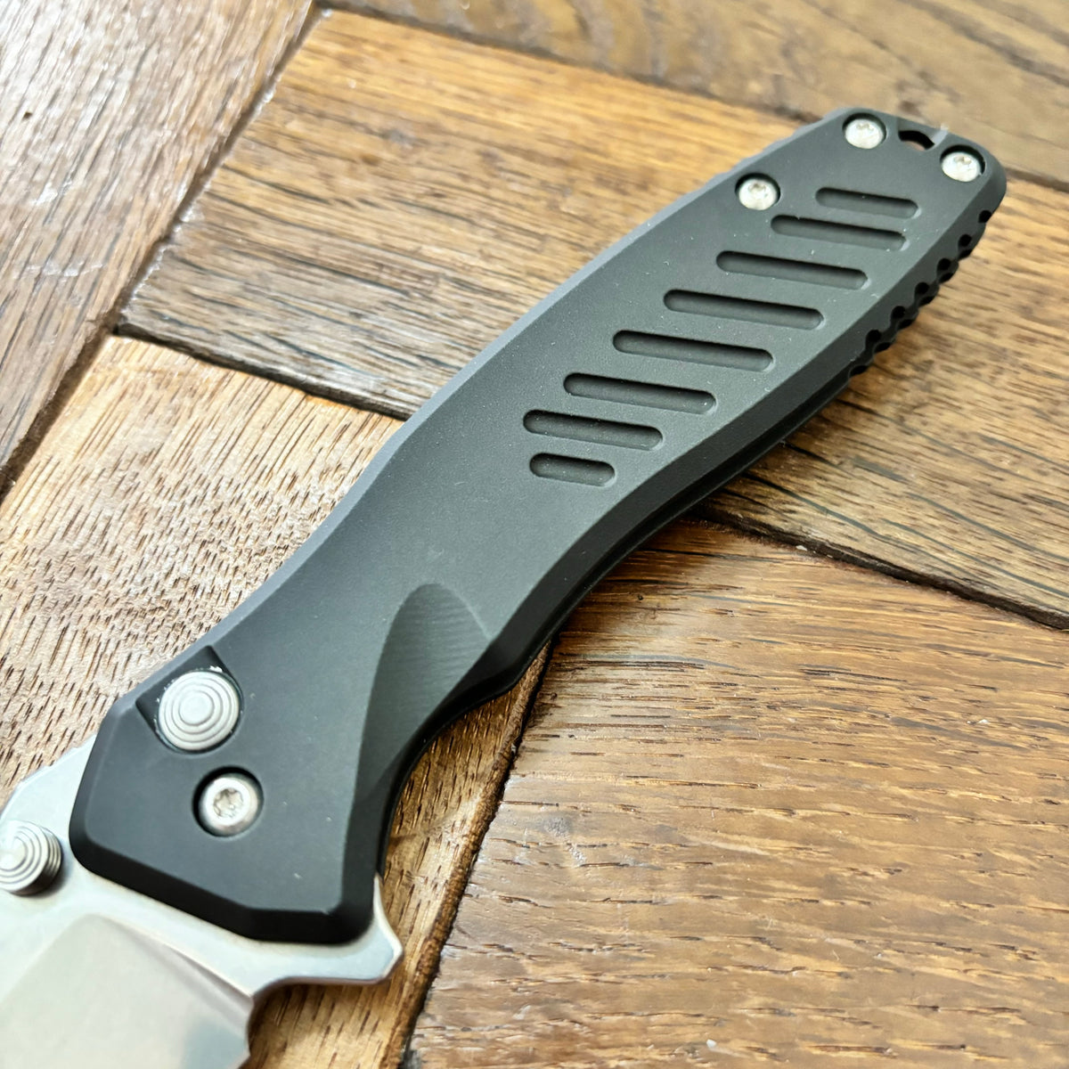Spartan Blades SF3SW PALLAS Flipper 3.75" Magnacut Stonewashed Plain Blade, Black Aluminum Handles