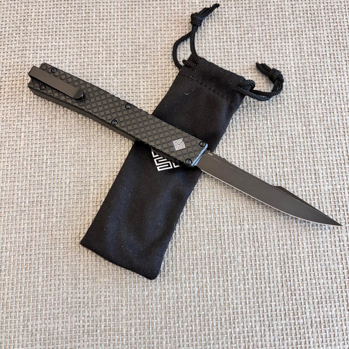 Ocaso 18LLB Lucent Large Black OTF 3.5" M390 Harpoon Blade Knife