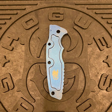 Load image into Gallery viewer, Rick Hinderer Eklipse Scale 3.5&quot; Titanium Textured Stonewash Blue
