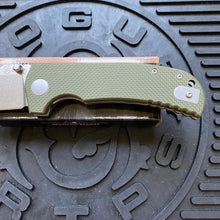 Load image into Gallery viewer, Spartan SFBL8GR Astor Linerlock Folding Knife with Green Handle
