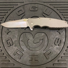 Load image into Gallery viewer, Rick Hinderer Eklipse Scale 3.5&quot; Titanium Textured Working Finish
