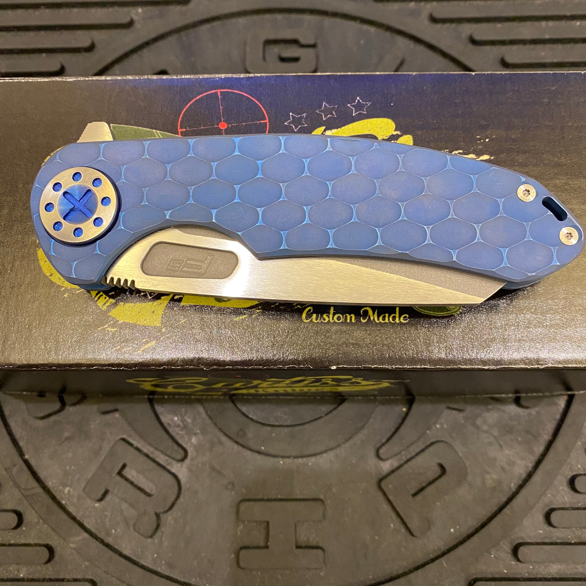 Curtiss Custom F3 Large 3.75" Wharny, Flipper, Titanium Blue PM-Mill Handles, Blue Polished Hardware, Magnacut Knife