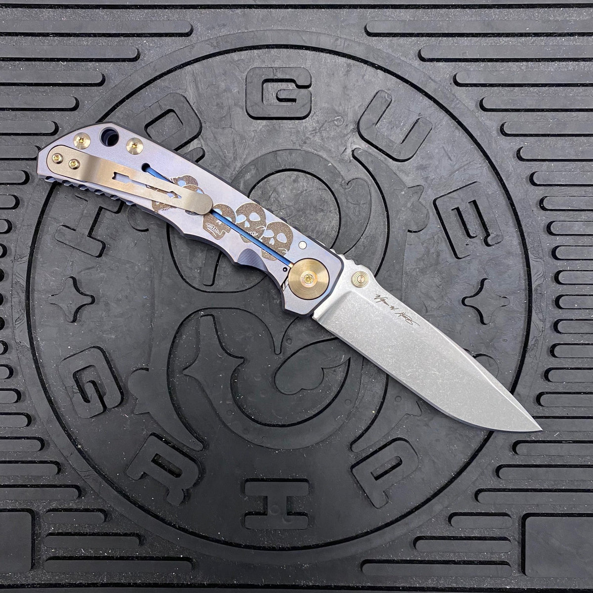 Spartan Blades Harsey Folder - Spartan Babe - 2021 Special Edition