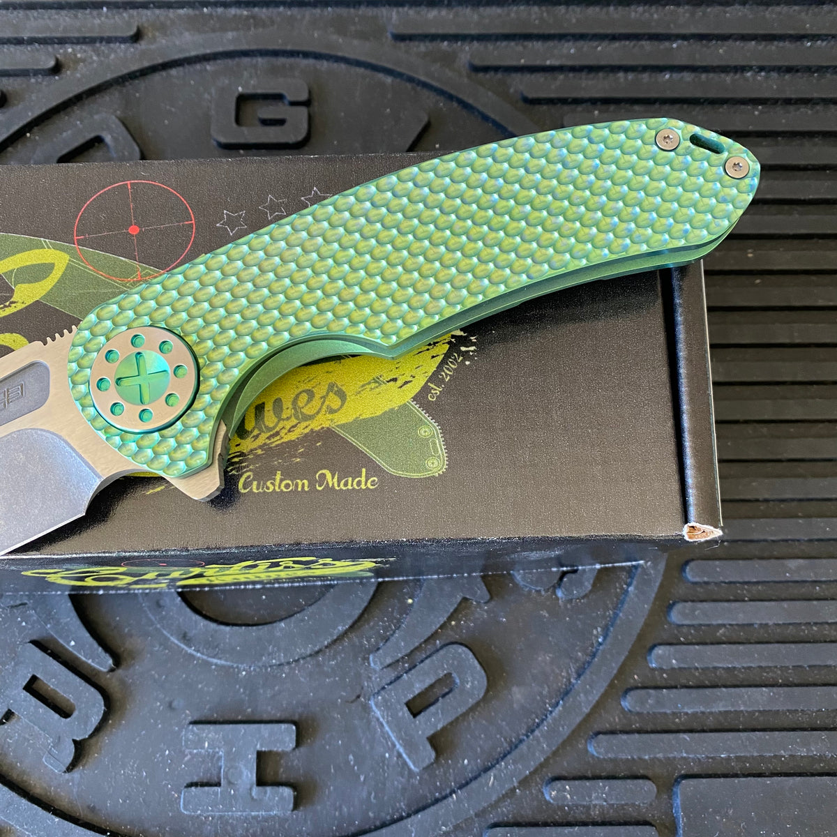 Curtiss Custom F3 Large 3.75" Slicer, Flipper, Titanium Green SPM-Mill Handles, Green Polished Hardware, Magnacut Knife
