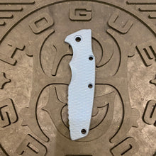 Load image into Gallery viewer, Rick Hinderer Eklipse Scale 3.5&quot; Titanium Textured Battle Blue
